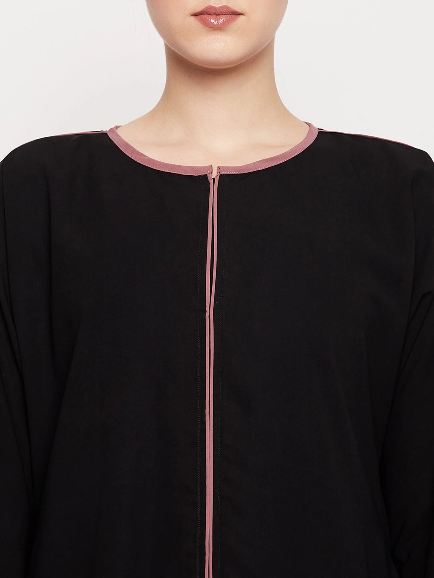 Essential Abayas - Pink Piping