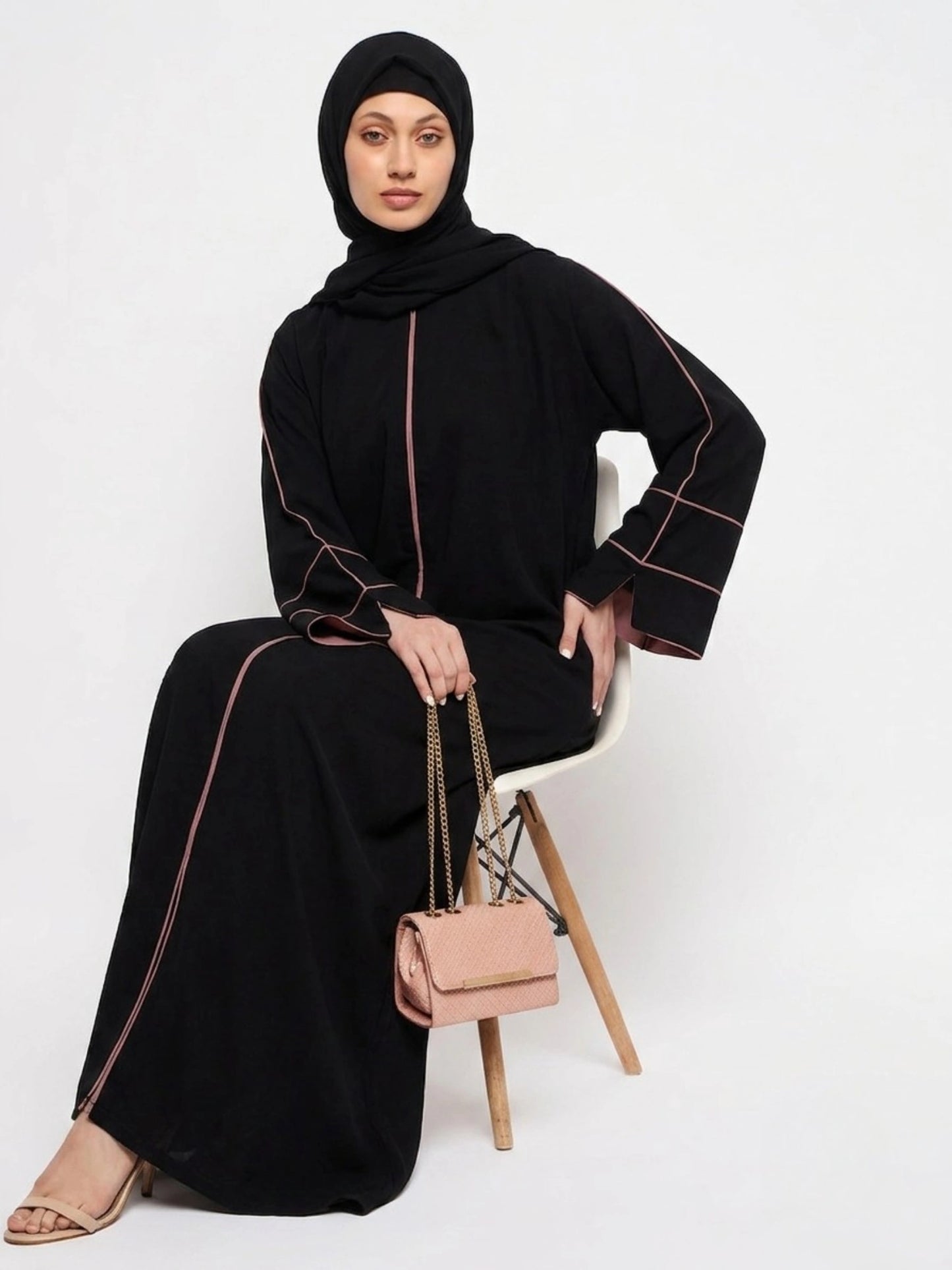 Essential Abayas - Pink Piping