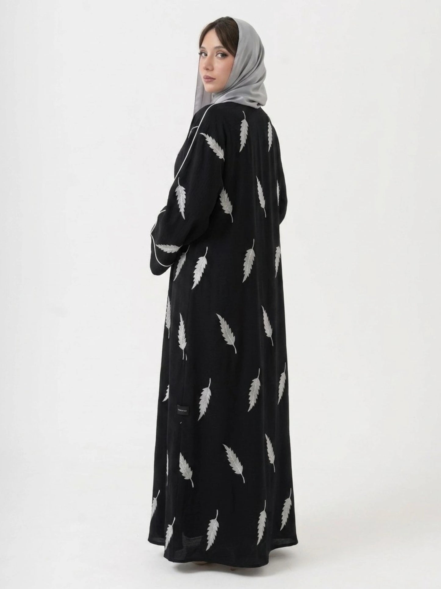 Black Abayas - Feather Bloom