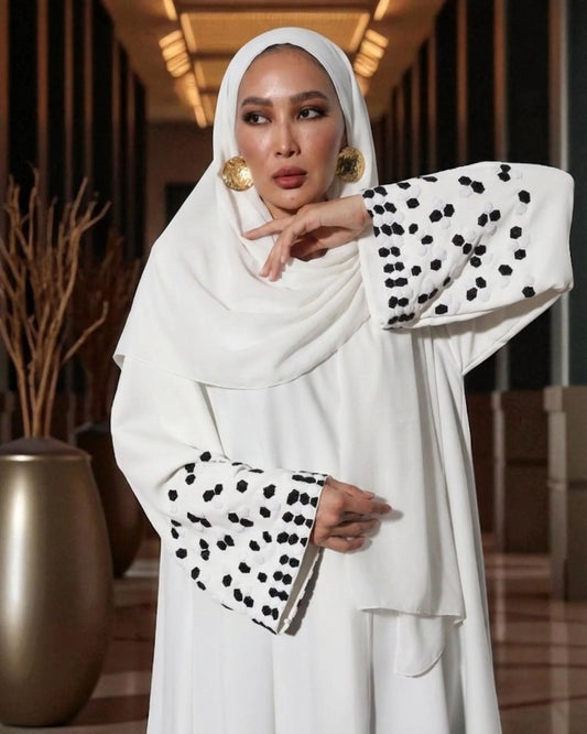 White Abaya - Panda Sleeves
