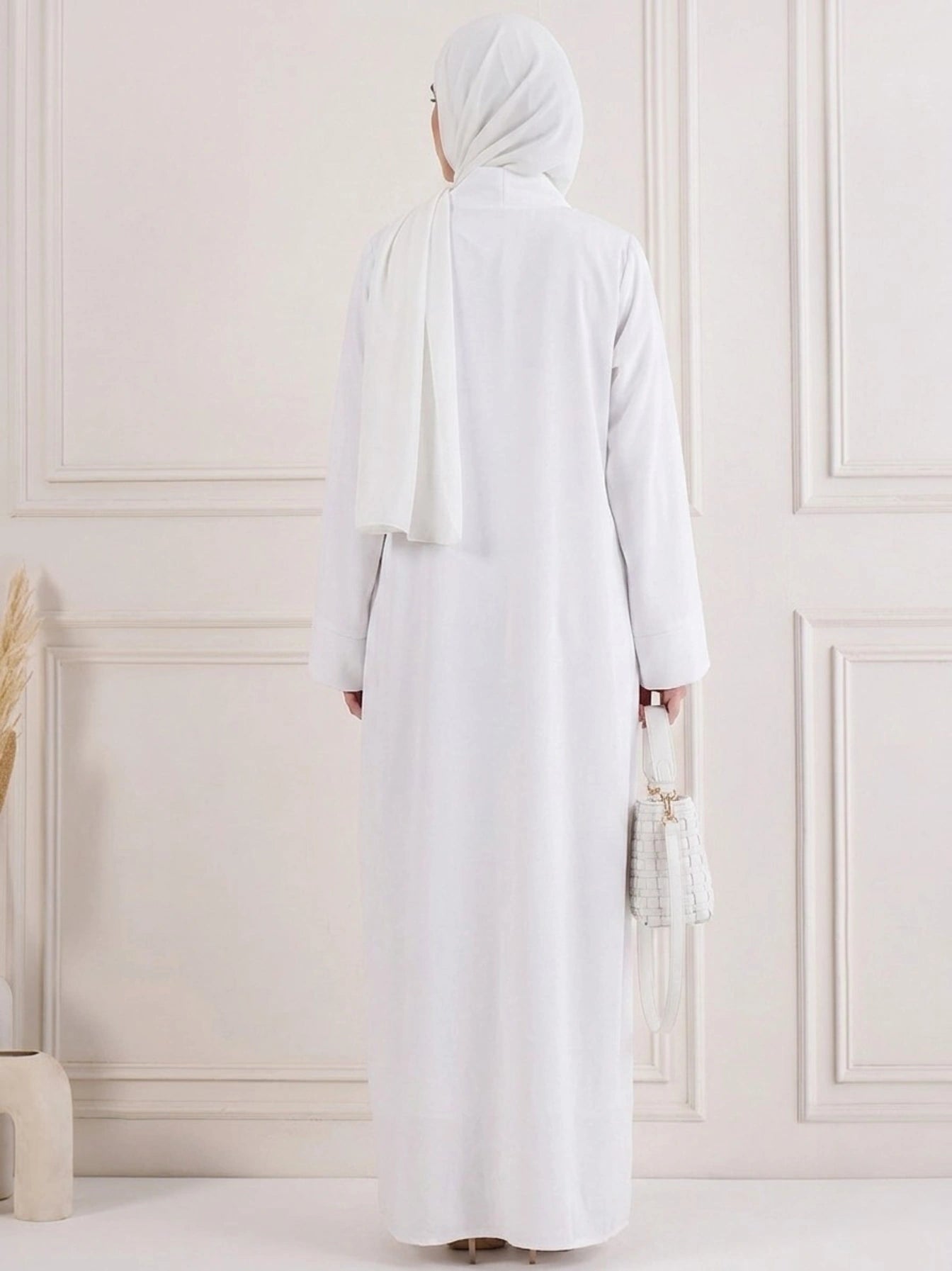 White CEY Crush Abaya with Folded Patti - Front Closed